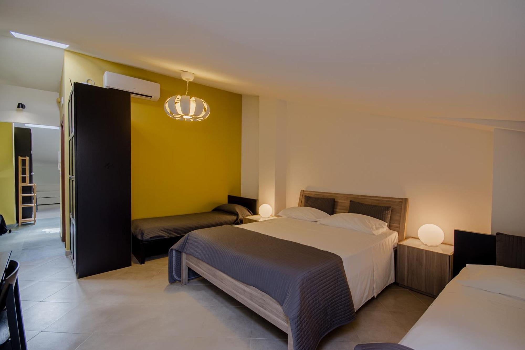 La Scivola Rooms Aci Castello Exteriér fotografie