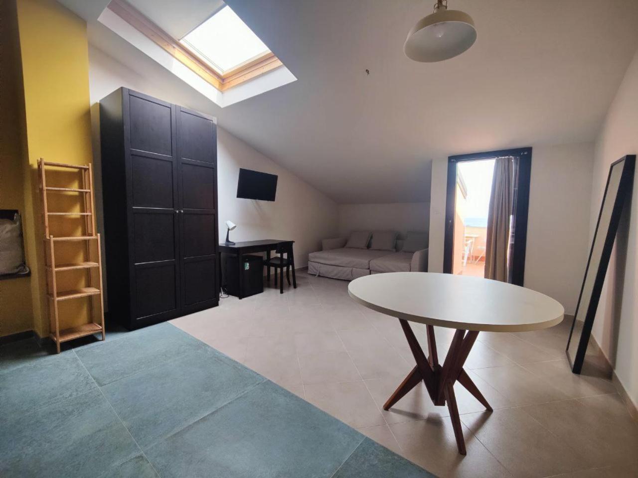 La Scivola Rooms Aci Castello Exteriér fotografie
