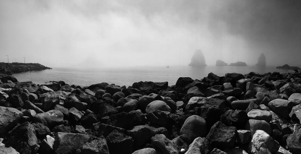 La Scivola Rooms Aci Castello Exteriér fotografie